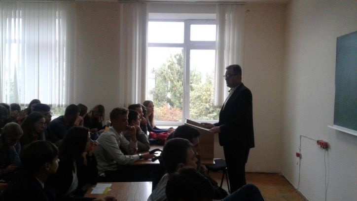 Керівником міграційної служби Вінниччини проведено лекцію студентам  Вінницького інституту Університету «Україна»