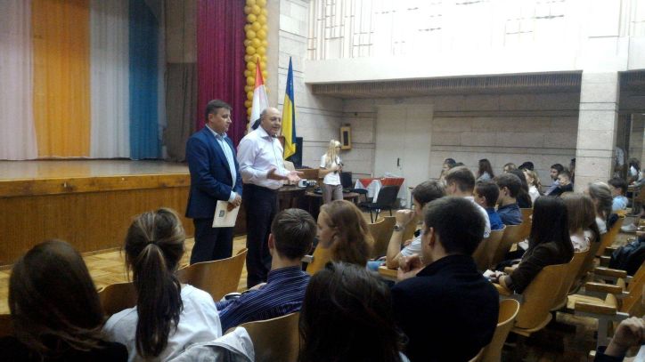 Начальник Управління розповів школярам Вишгорода про роботу міграційної служби