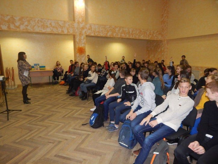 В навчальних закладах Запорізької області провели Всеукраїнські уроки «Права Людини»
