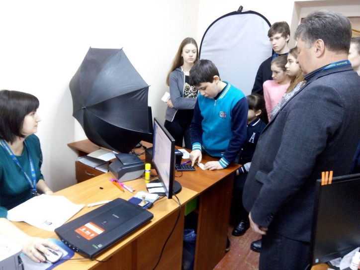 У Роменському міському відділі Управління міграційної служби України в Сумській області черговий «шкільний день»