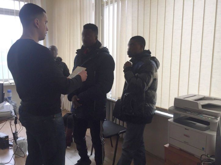 На Дніпропетровщині виявили порушників міграційного законодавства