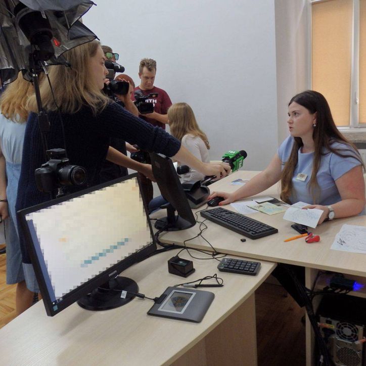 У Чернівецькому ЦНАПі розпочато прийом з оформлення та видачі закордонних паспортів та паспортів громадянина України вперше