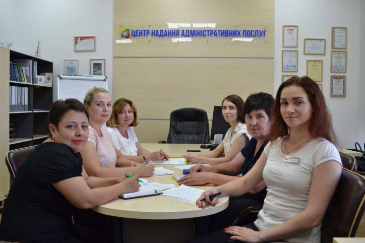 Фахівці Управління ДМС в Рівненській області провели робочу зустріч із працівниками  ЦНАПу Рівного