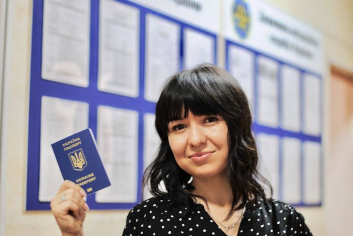 Черг на персоналізацію документів більше немає - закордонні паспорти видають вчасно по всій Україні