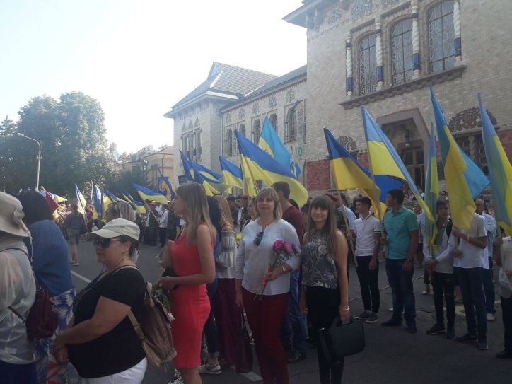 З нагоди Дня Державного Прапора України міграційники взяли участь в урочистих заходах