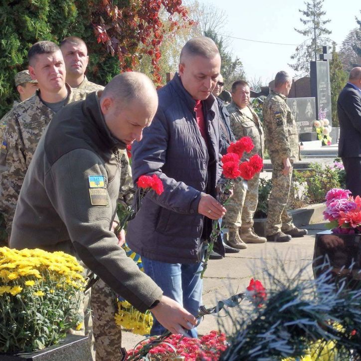 В Чернівцях вшанували загиблих захисників України