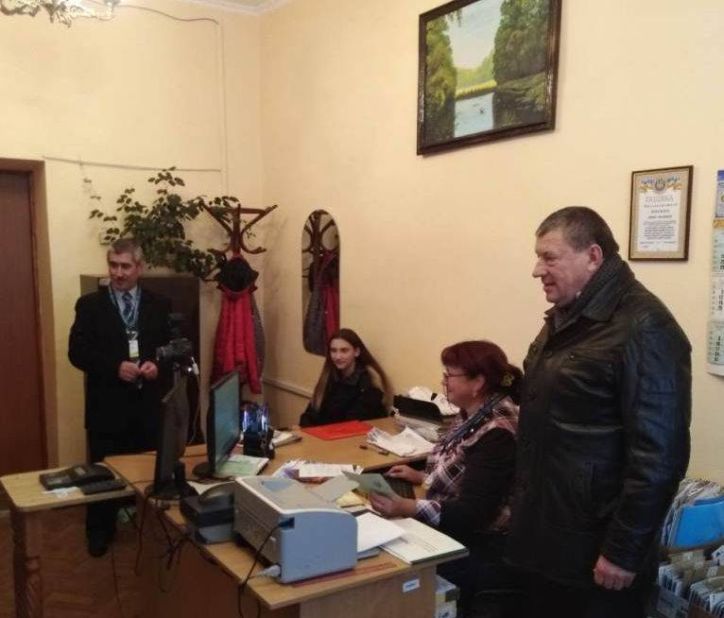 Керівник міграційної служби Житомирщини з робочою поїздкою перебував у територіальних підрозділах УДМС в області