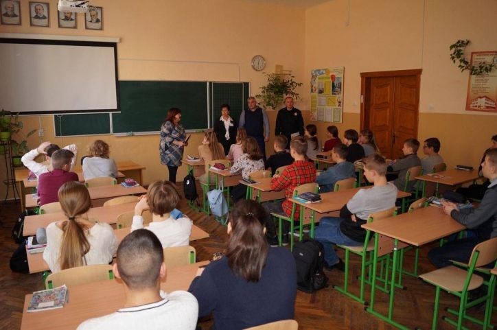 В Ужгороді відбувся спільний правовий просвітницький захід у рамках тижня права