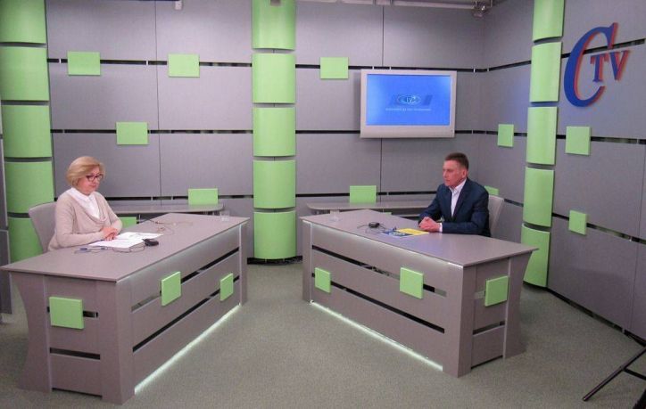 У студії одного з найрейтинговіших телеканалів Житомирщини C-TV спілкувалися про ID-паспорти