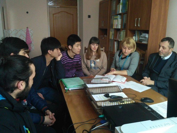 На Чернігівщині іноземним студентам роз’яснено вимоги міграційного законодавства України