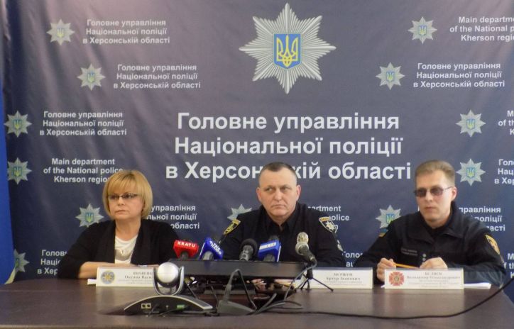 138 паспортів видали підрозділи міграційної служби Херсонщини в день виборів Президента України