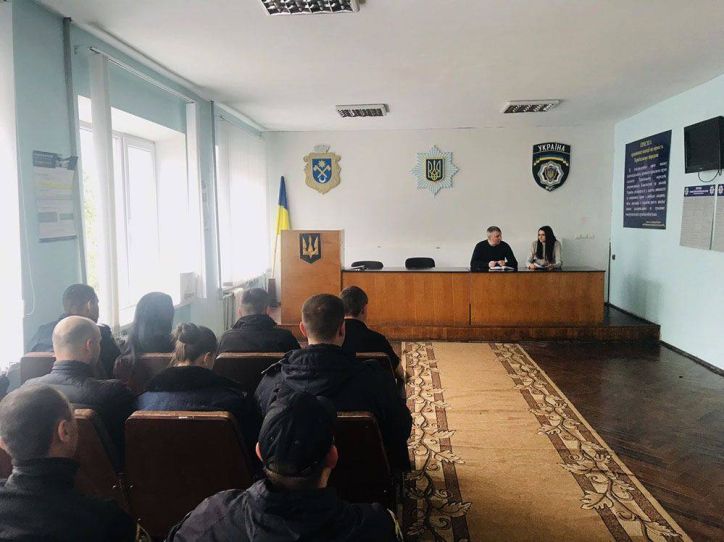 На Буковині проведено зустрічі з роз’яснення вимог міграційного законодавства в рамках кампанії «Безпечна міграція»