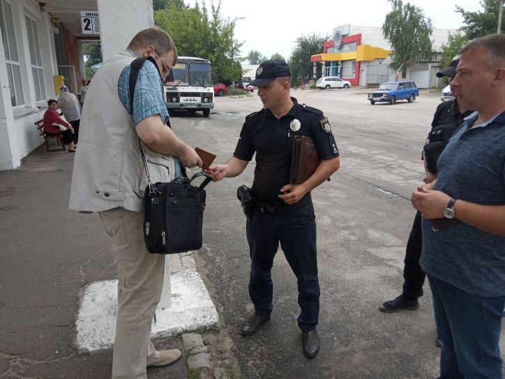 Профілактичні заходи протидії нелегальній міграції в Кремінському районі Луганської області