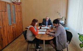 У Золотоноші радилися з питань реєстрації місця проживання неповнолітніх дітей
