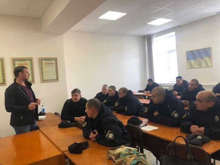 На Одещині міграційники провели навчання правоохоронцям