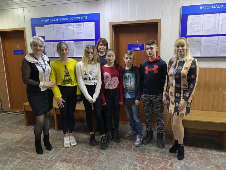 В місті Вознесенськ Миколаївської області міграційники провели день відкритих дверей присвячені відзначенню в Україні Всеукраїнського Тижня права