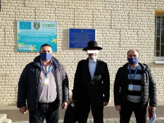 Неврегульованого мігранта з РФ помістили до пункту тимчасового перебування іноземців