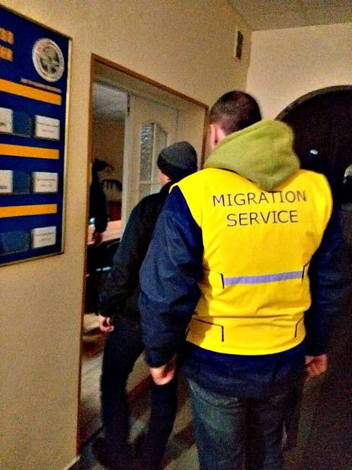 250 іноземців-порушників та майже 400 тисяч гривень штрафів – на Запоріжчині продовжується робота по боротьбі з нелегальною міграцією