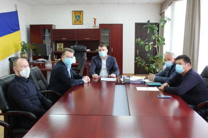 16 березня відбулася робоча зустріч начальника управління Бориса Наливайка з Хмільницьким міським головою Миколою Юрчишиним