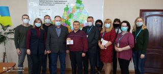 Чорнобильця-міграційника нагородили відомчою відзнакою МВС