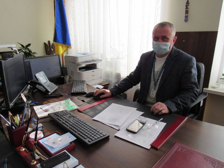 «Гаряча лінія» з керівником УДМС у Житомирській області
