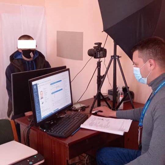 В Ананьївському районному секторі документували  ID-карткою особу, яка вийшла з місць позбавлення волі