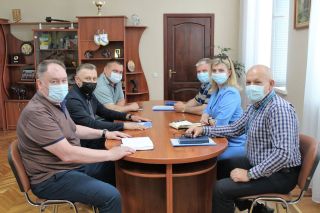 Результати співпраці установ обговорили під час робочої зустрічі в Міграційній службі Черкащини