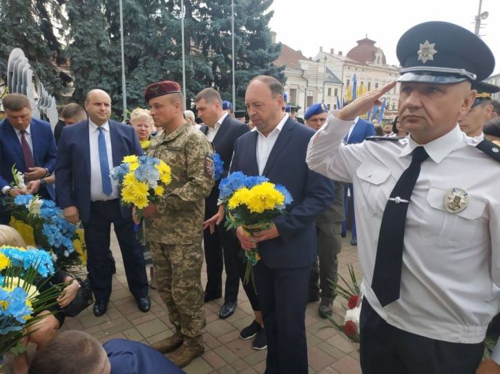 Чернівецькі міграційники взяли участь у церемонії святкування 30-ї річниці Дня Незалежності України