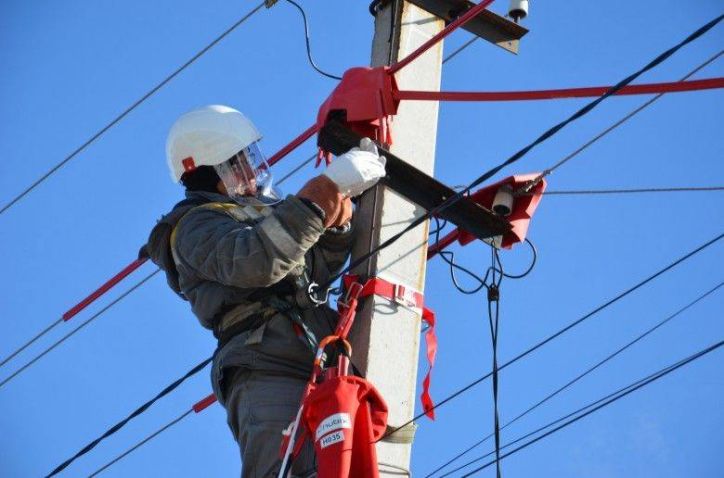 У Хотині через планове відключення електромереж буде припинено прийом громадян
