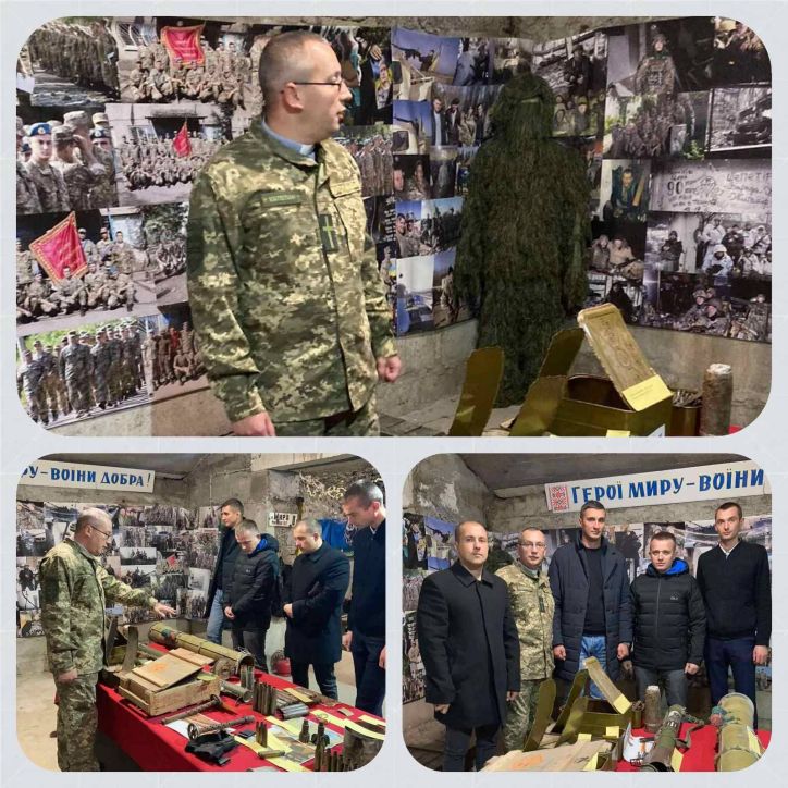 Працівники Міграційної служби відвідали музей російсько-української війни