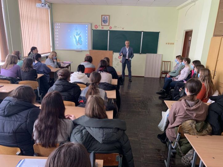 Міграційною службою Житомирської області проведено зустріч з студентами