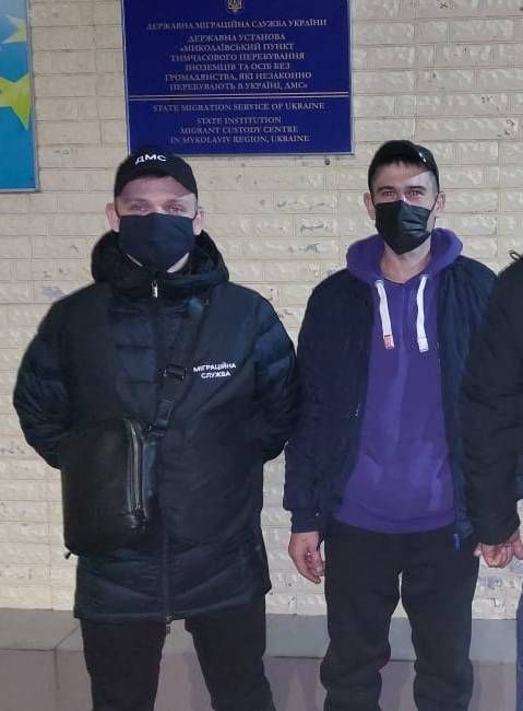 Дніпропетровщина. 32 - річного громадянина Республіки Казахстан супроводили до Миколаївського ПТПІ