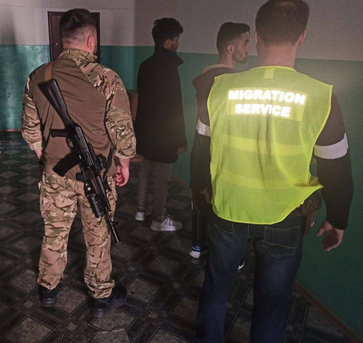 В обласному центрі центрі виявлено двох іноземців, які незаконно прибули в Україну з території рф
