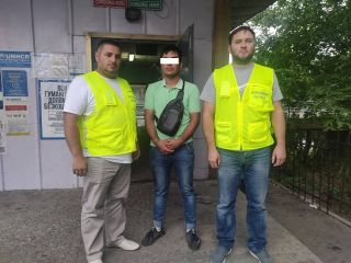 Громадянин Туркменістану примусово покинув Україну