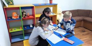 Найменші відвідувачі Міграційної служби Кіровоградщини долучаються до конкурсу малюнків
