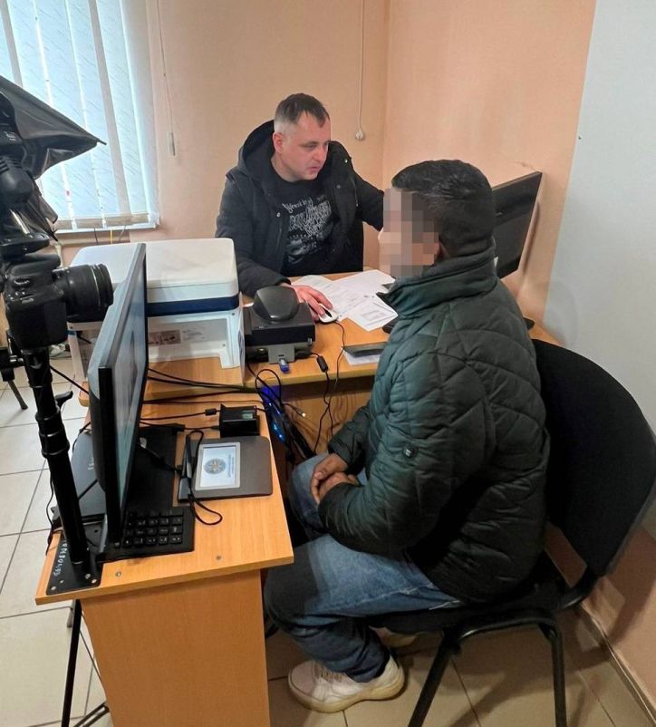 На Буковині оштрафовано громадянку України та п’ятьох  іноземців