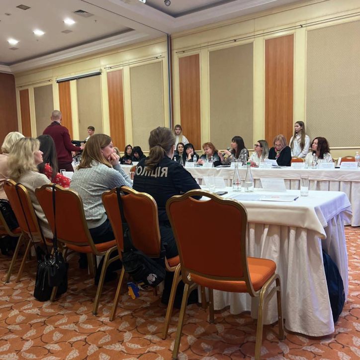 В Одесі відбулась презентація проєкту «Вистоїмо разом. Вдосконалення системи підтримки постраждалих від сексуального насильства пов‘язаного з війною»