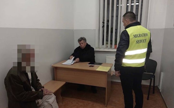 Ще + 1 громадянин рф: працівники УДМС Хмельниччини продовжують виявляти незаконних мігрантів