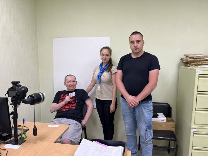 Міграційники Харківщини допомогли людині з інвалідністю вступити у спадок