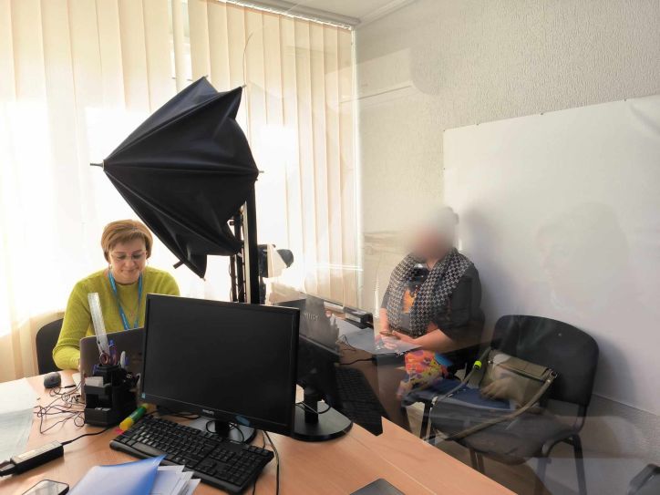 В УДМС у Чернігівській області вперше провели тестування подружжя для отримання дозволу на імміграцію чоловіку-іноземцю