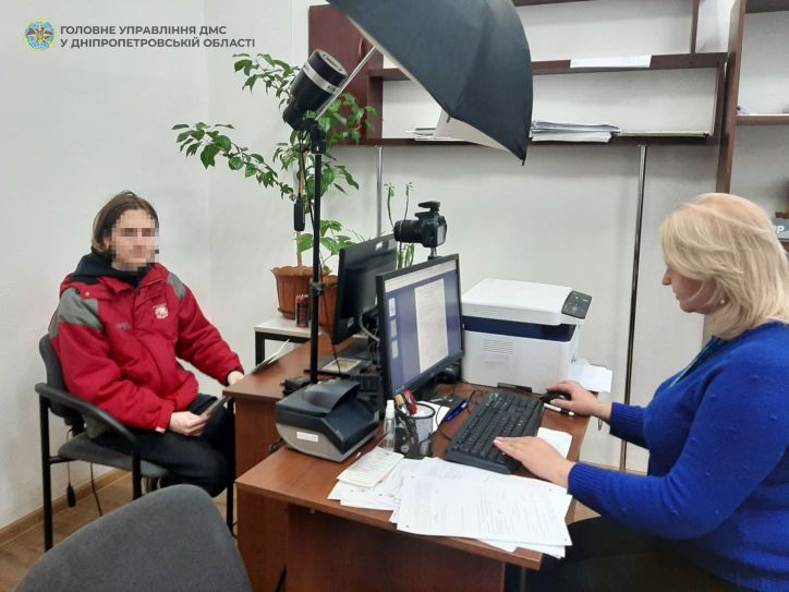 У Кам'янському працівники Міграційної служби виявили громадянина Латвійської Республіки, який незаконно перебував на території України