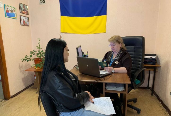 У Кривому Розі виявили громадянку Азербайджанської Республіки, яка незаконно перебувала на території України.