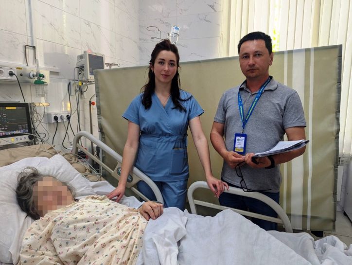 Чернівецькі міграційники продовжили термін перебування громадянці Молдови за місцем лікування