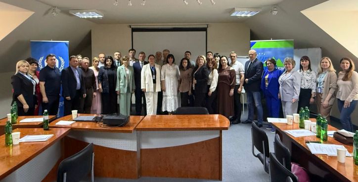 Працівники міграційної служби взяли участь у круглому столі, присвяченому проблемним питанням, що стосуються осіб без громадянства