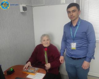 Закордонний паспорт: документ, який можна оформити у будь-якому віці