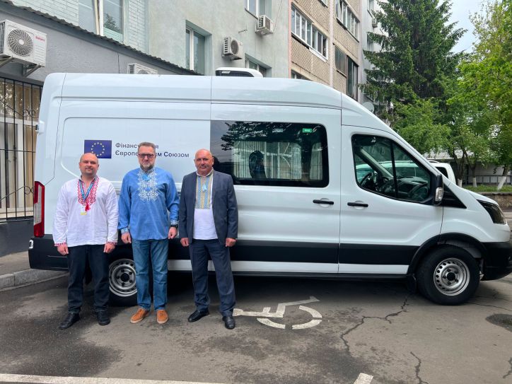 Управління ДМС у Вінницькій області отримало спеціалізований автомобіль