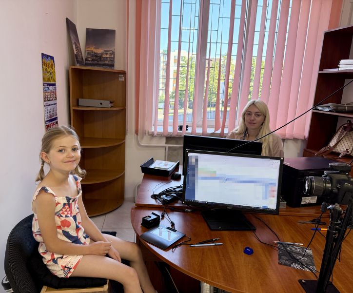 Інструкція для батьків: оформлюємо закордонний паспорт дитині