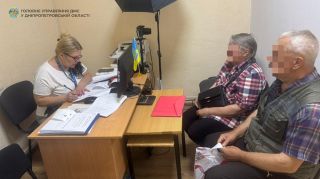 У Кривому Розі виявили двох іноземців, які проживають на території України з недійсними паспортами