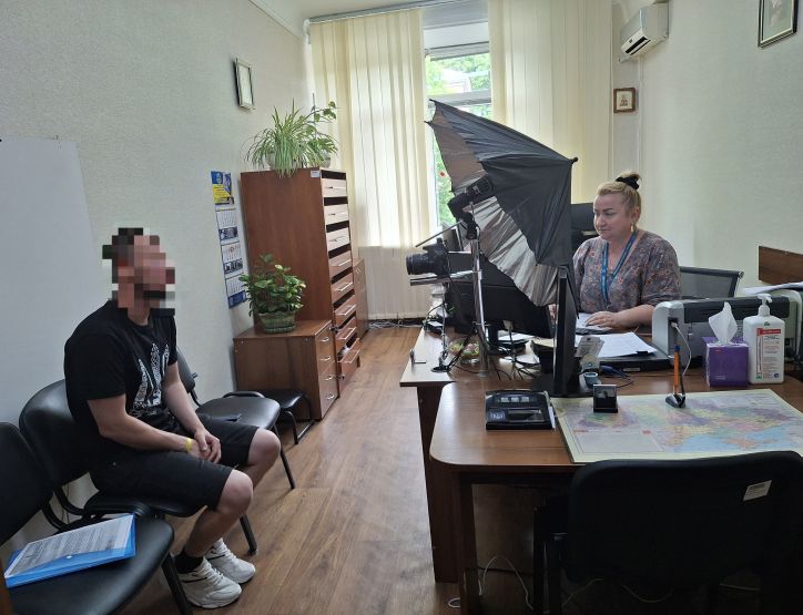Після звільнення з полону - за ID-карткою