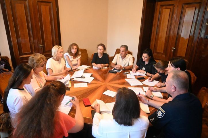 Міграційна служба Закарпатської області взяла участь у засіданні координаційної ради у справах дітей при облдержадміністрації